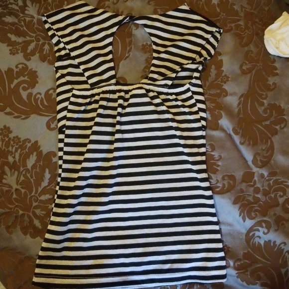 Shirt - Picture 2 of 3